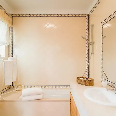 Burgo Dom Afonso V Golf & Дом отдыха Прайя-дель-Рей